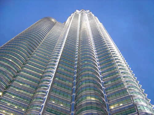 Stop-Over in Kuala Lumpur: die Petronas Tower